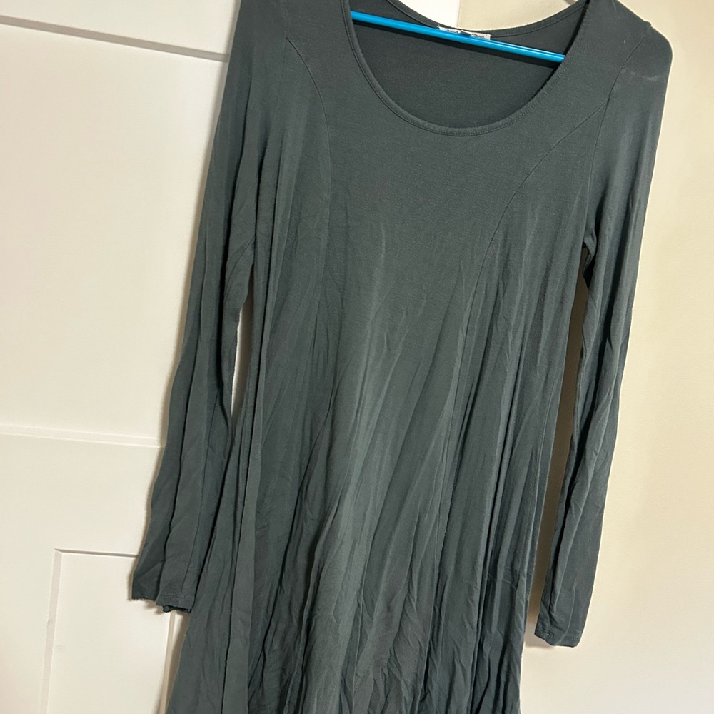 Long Sleeve Gray/Green Dress